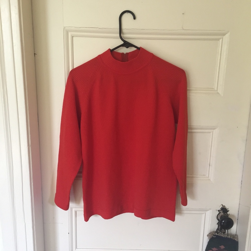 Vintage ribbed mock neck top